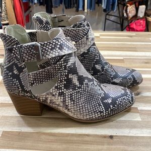 faux snakeskin women’s booties